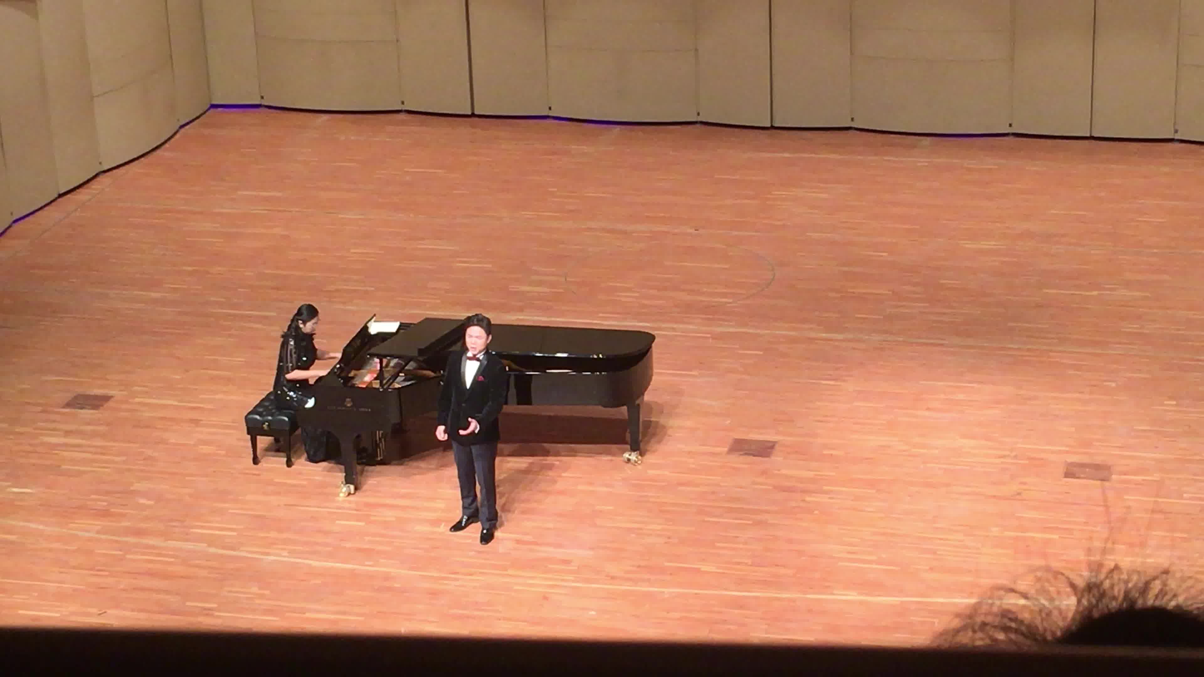 中国著名男高音歌唱家中央音乐学院王传越老师我怎样去爱你艺术指导