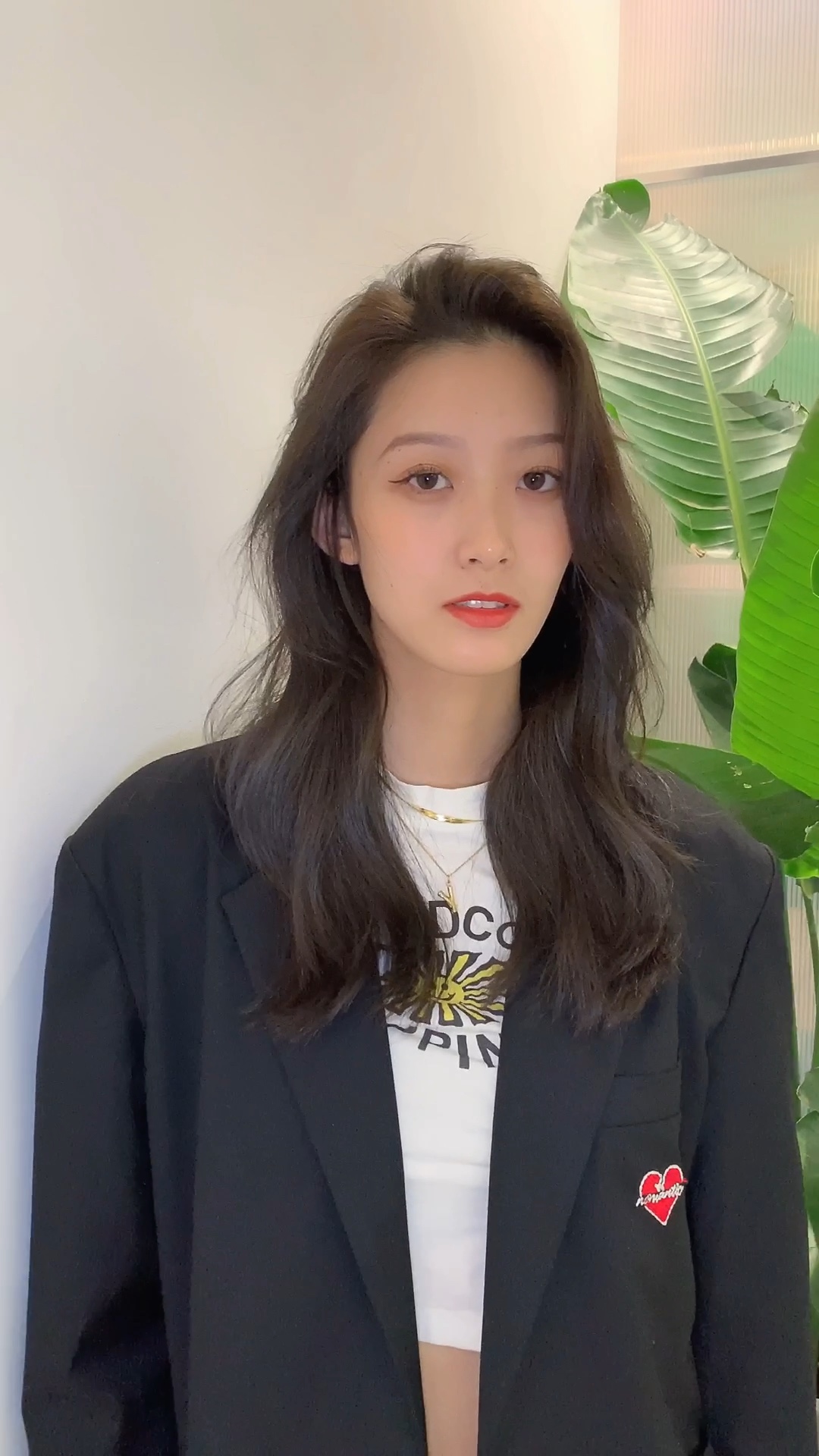 一款不用漂的秋冬发色#上海# 烟熏灰棕色_哔哩哔哩 (゜-゜)つロ 干杯