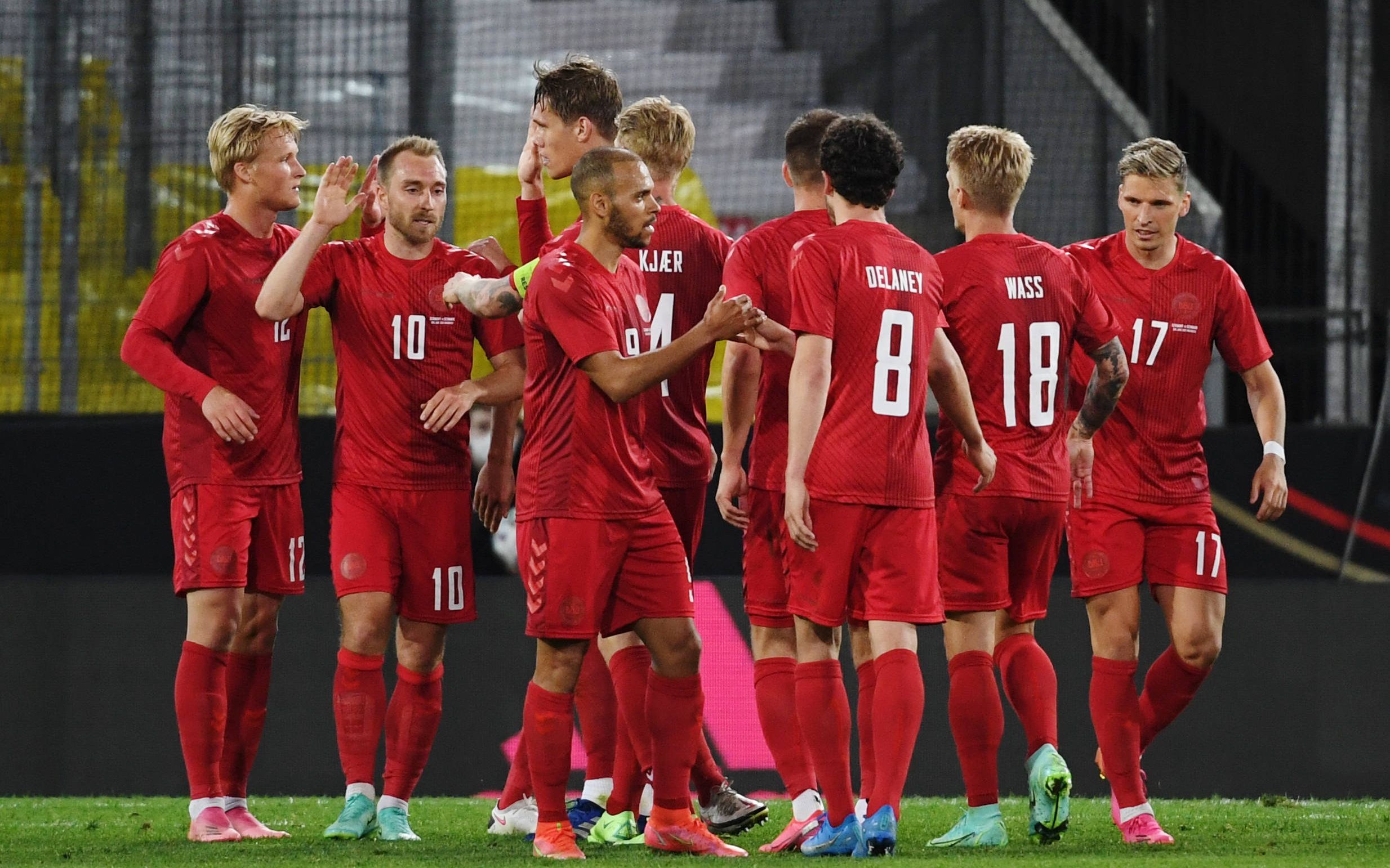 欧洲杯八强赛-威尔士vs丹麦,黑马遭遇战,丹麦有望延续奇迹!