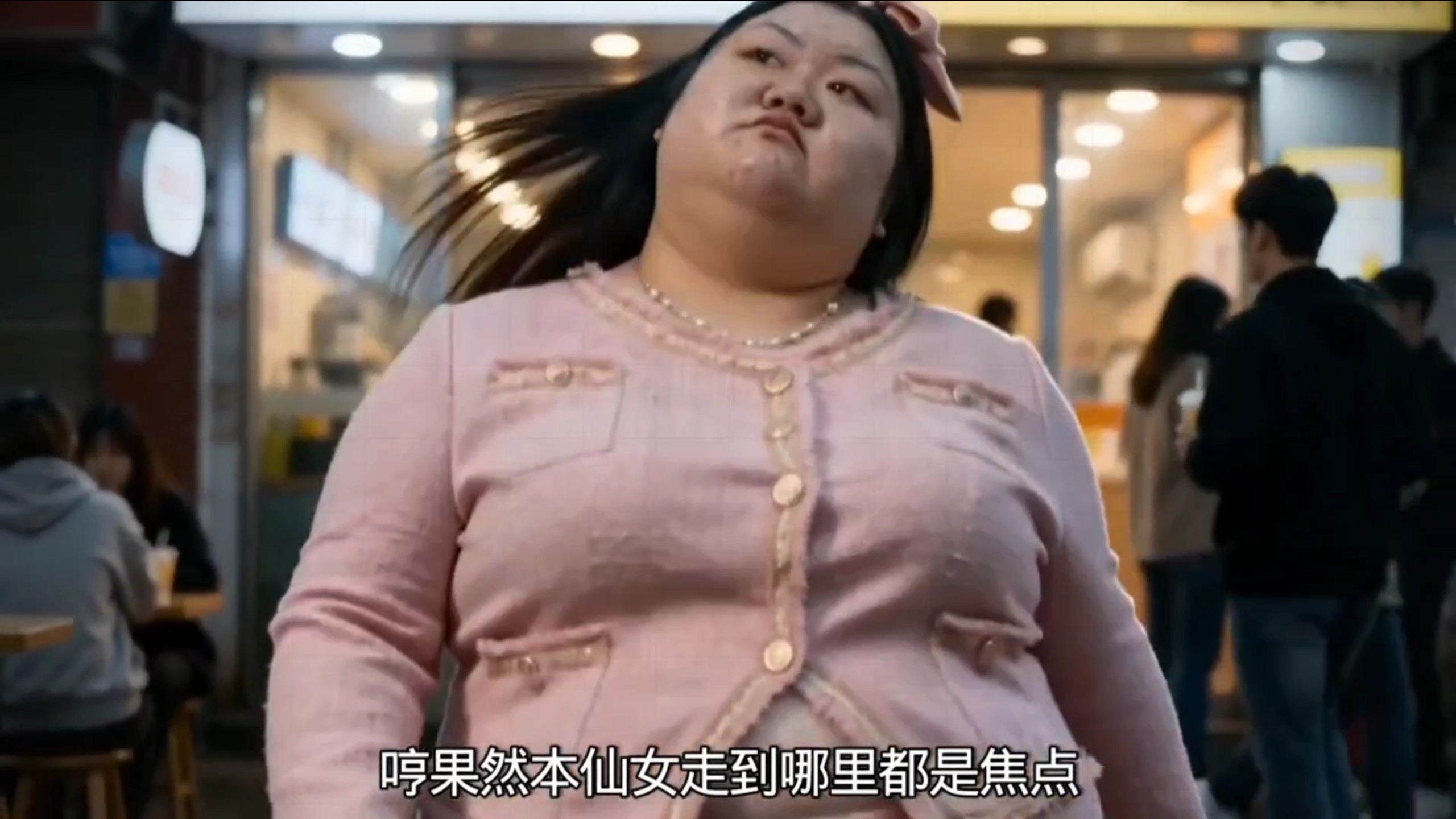 自信的猪猪女孩