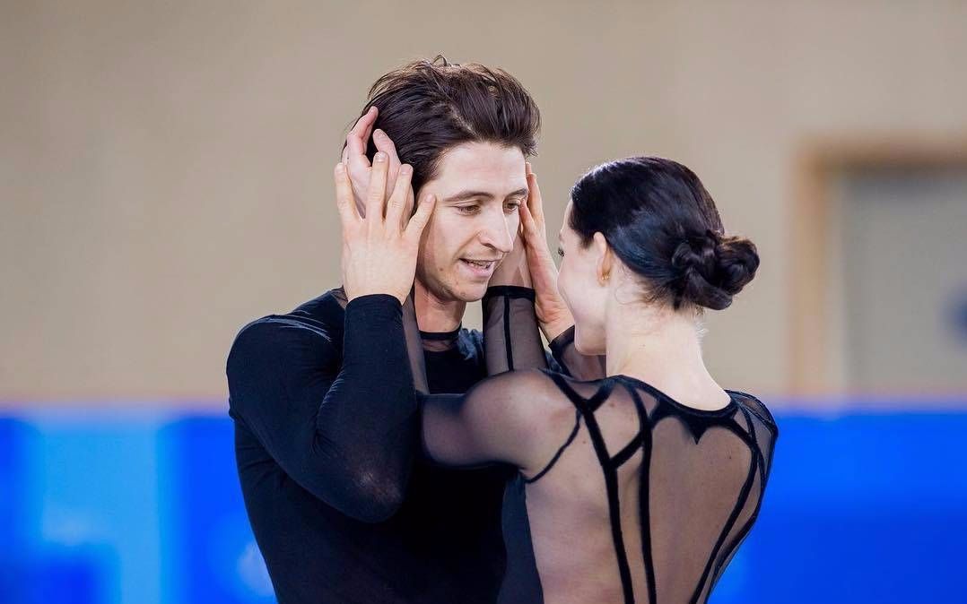 [图]【Tessa Virtue/Scott Moir】AOI 2014 Beijing press conference