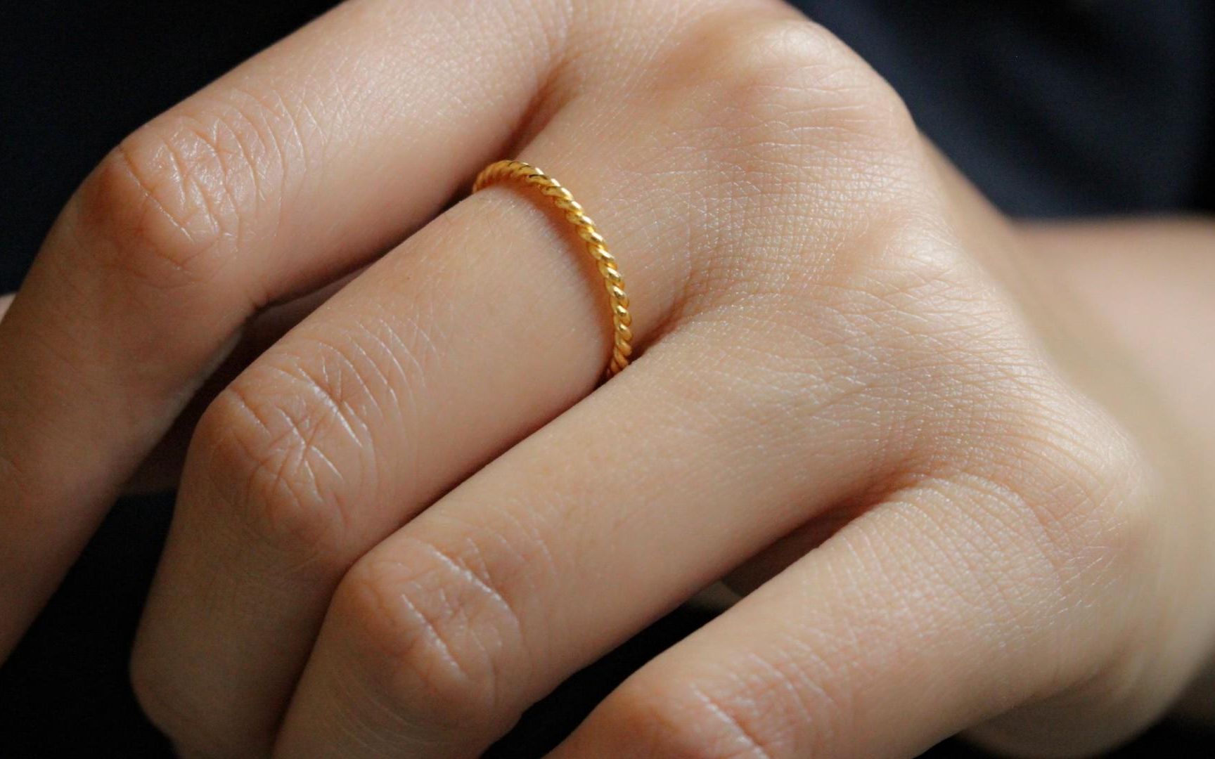 黄金加工旧金改款 细麻花戒指