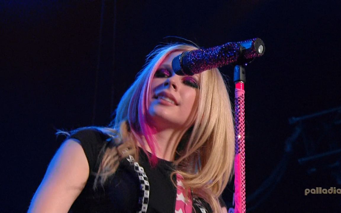 艾薇儿avrillavigne早期和巅峰时期专辑纪录片和演唱会部分有中文字幕