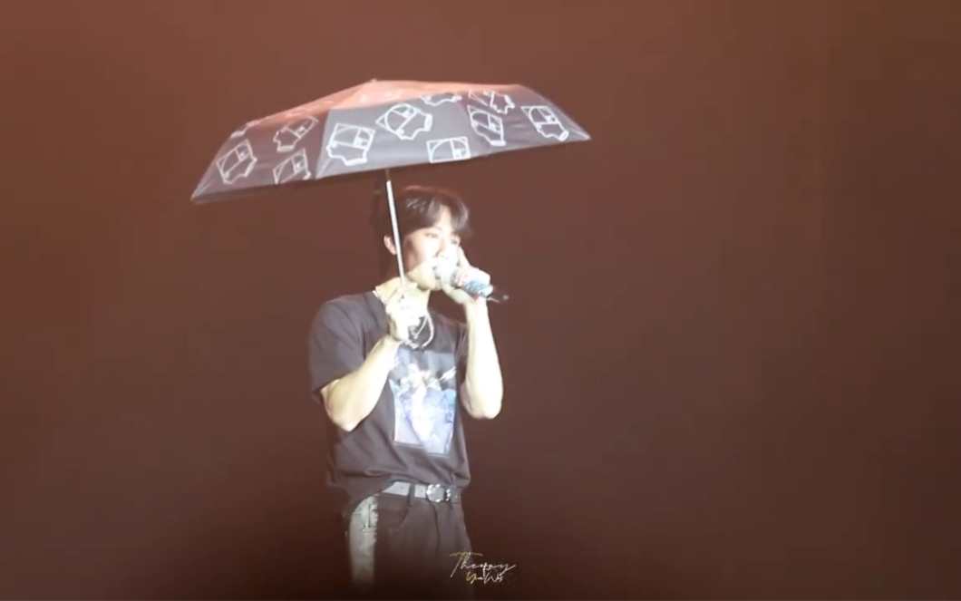 [图]230826WarismConcert_Day1彩排清晰整场歌曲ฝนตกไหม《下雨了吗》cr：theroyofyinwar