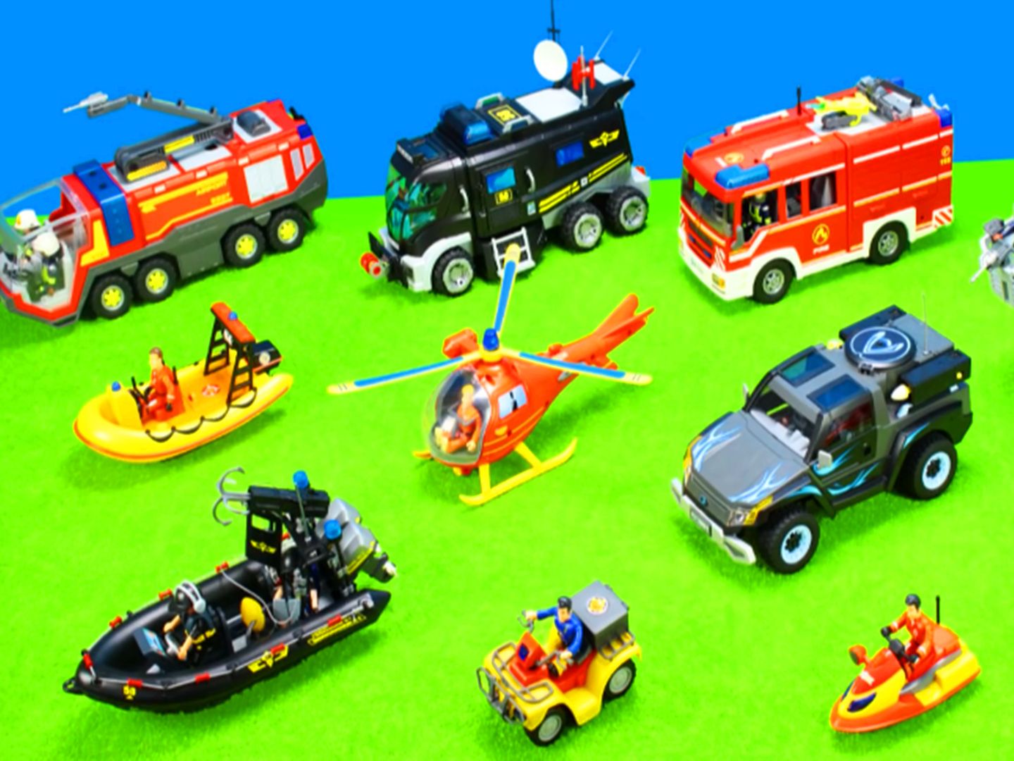 儿童玩具车表演:消防车扑灭大火,警车城市巡逻,救护车救治病人!