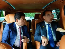 Download Video: 埃及总理盛赞长城汽车：“魏牌如果在埃及销售，将会卖得很好，它超乎想象，很有竞争力。希望全新蓝山、高山都可以在埃及生产！”#长城汽车实力出海 #魏建军