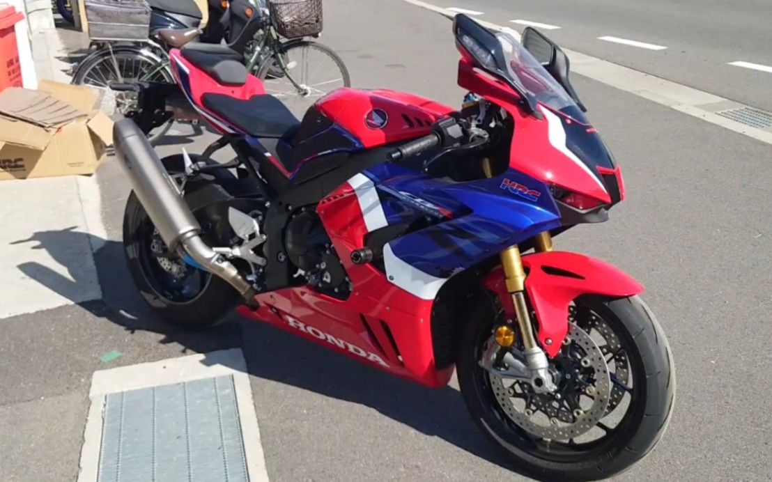 本田cbr1000 rrr 冠军同款