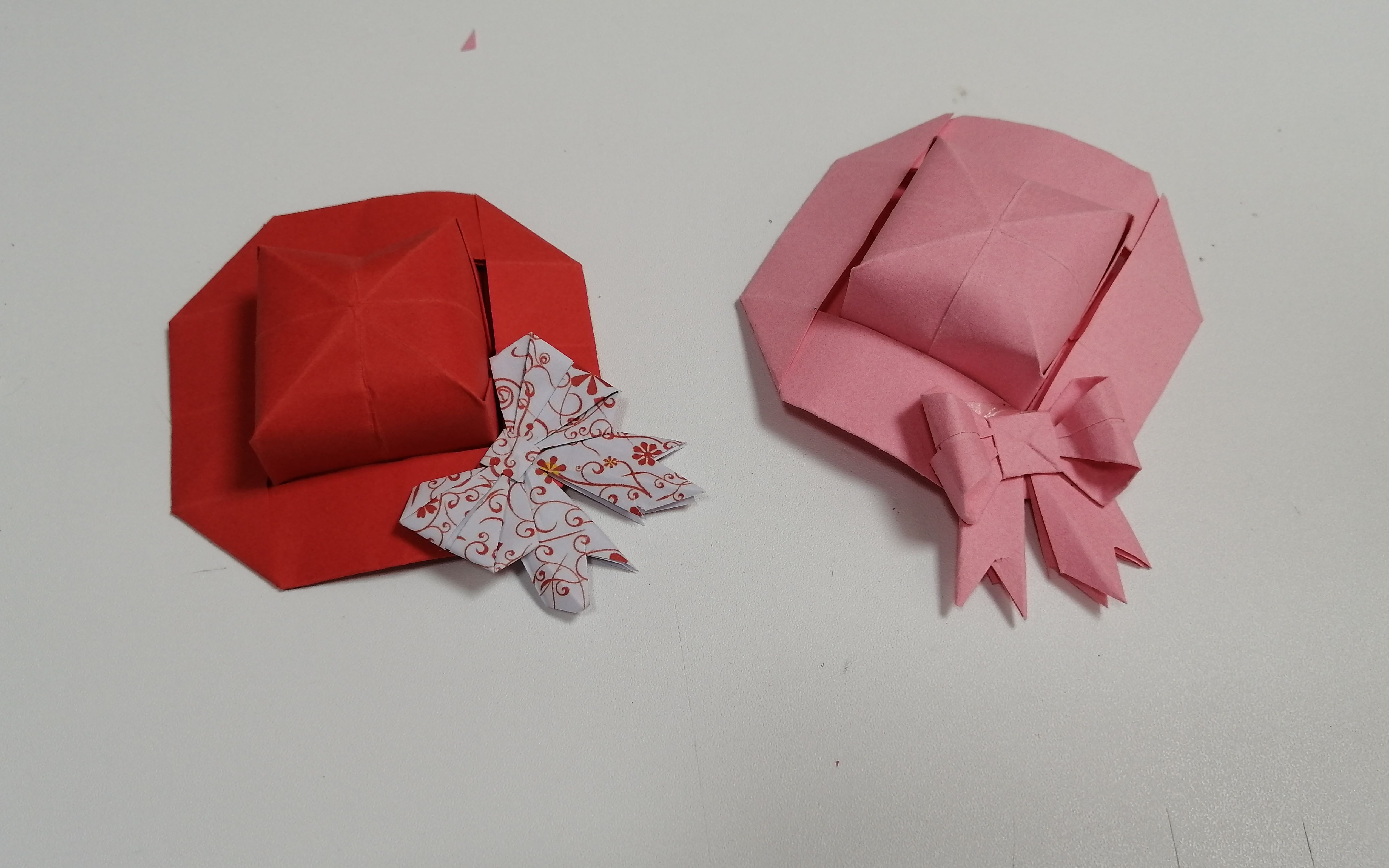 漂亮的礼帽折纸,带有蝴蝶结,好看