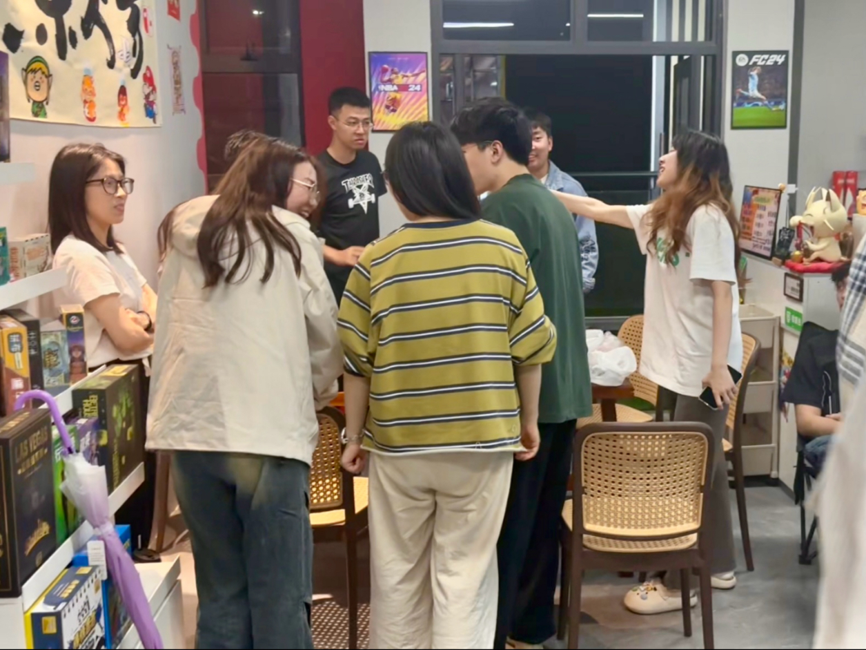 可恶，顾客玩5小时钱没给，人跑了！