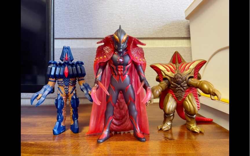 凯撒贝利亚 皇帝贝利亚 sp限定 日版17cm软胶