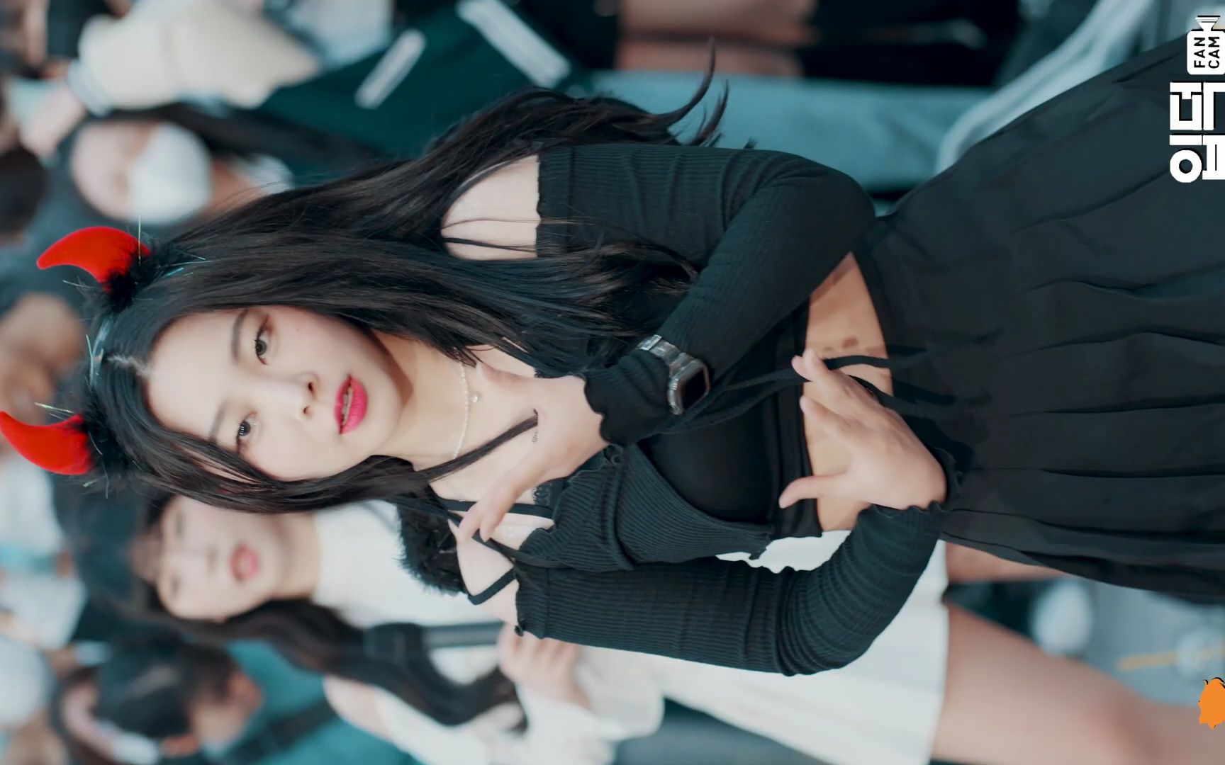 韩国女团lady-b(si-on)illusion弘大街头表演