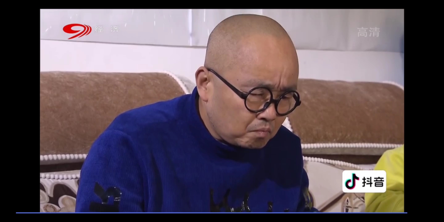 com巴蜀笑星大宝影视片段(耙耳朵的幸福生活