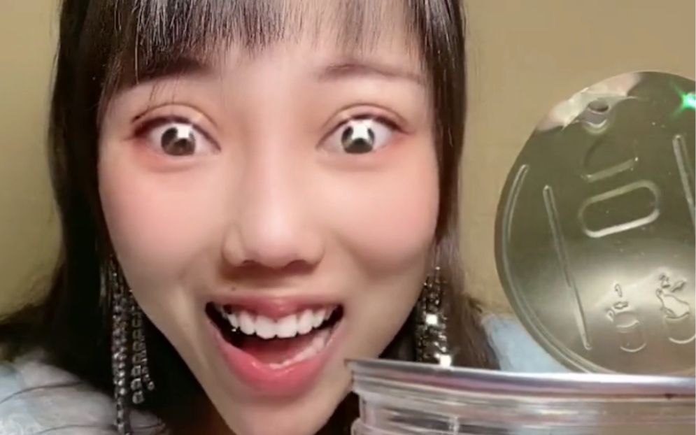 【快手吃播】黑蒜姐 反向带货领军人物 yue的眼冒金星