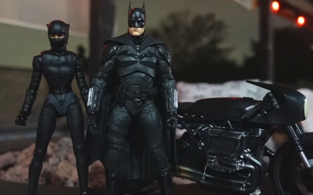 蝙蝠侠Mcfarlane Toys The Batman movie 2022 Batman and Catwoman figure review哔哩哔哩bilibili