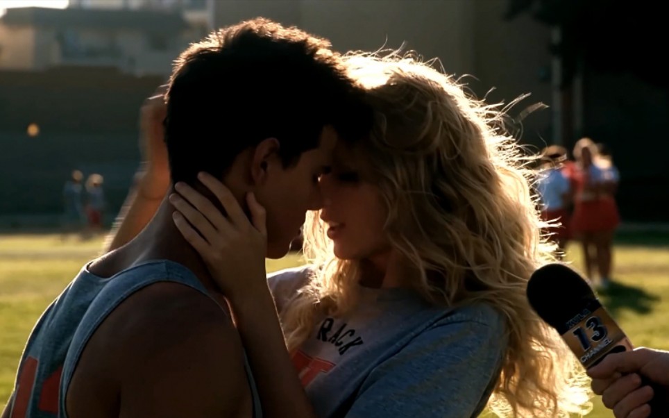 脚爱闻吃醋合集霉霉taylorswift吻戏合集啊啊啊放开霉霉啊