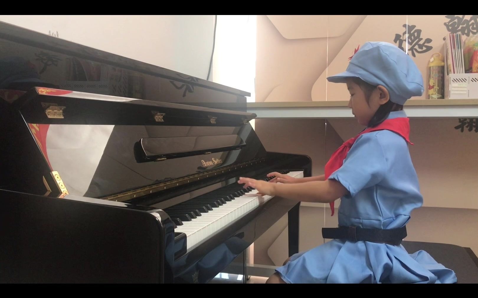 "童心向党·薪火相传"-路梓熙-钢琴演奏 《快乐的女战士》