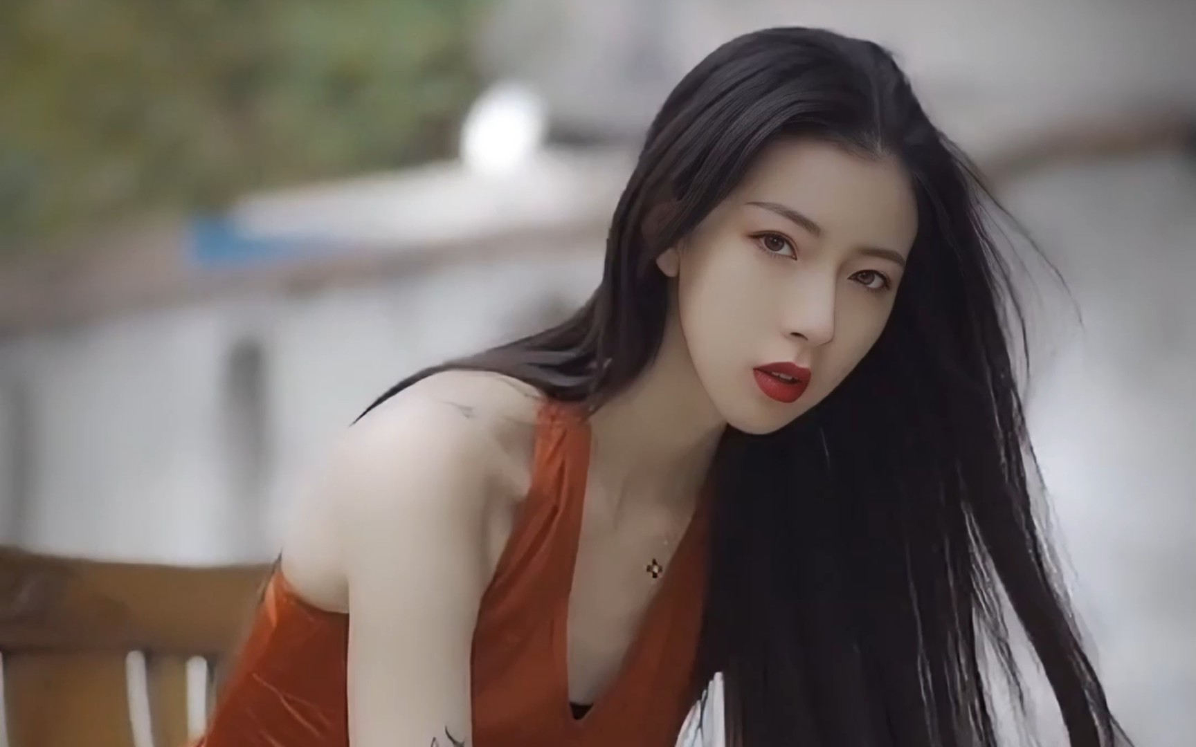 最美理发店老板娘