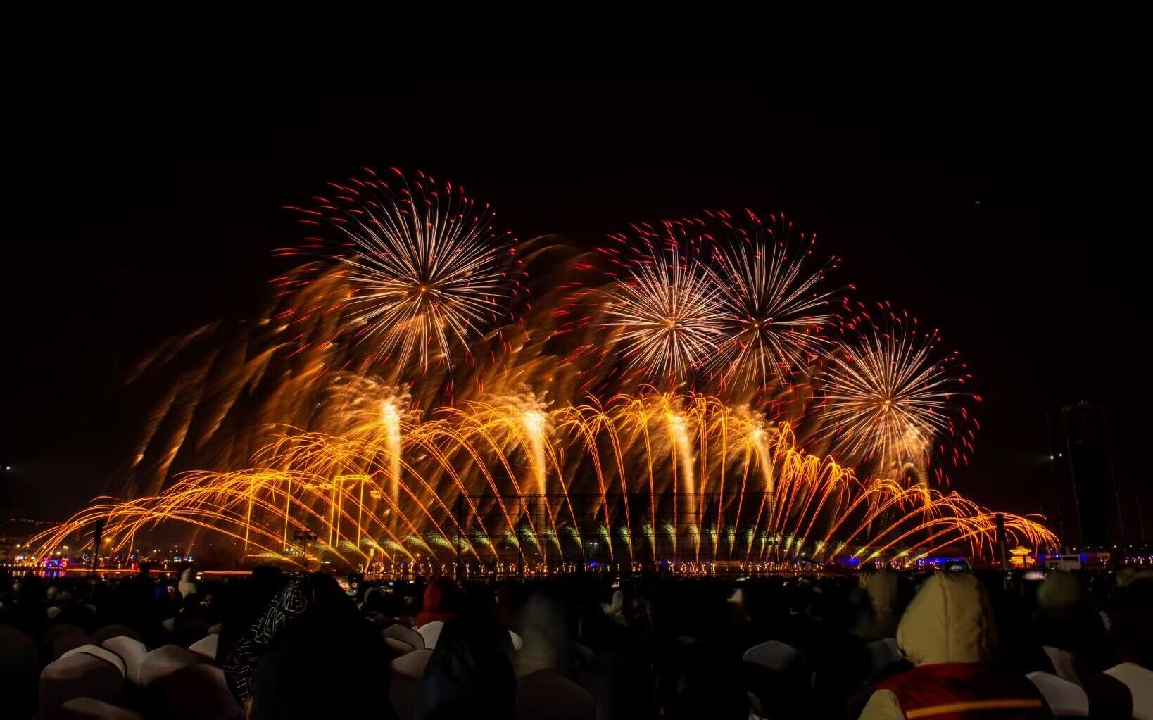 山西清徐国际焰火大会第一集