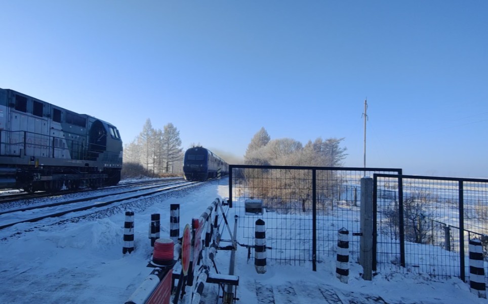 【滨北线】k349次列车通过康金井道口