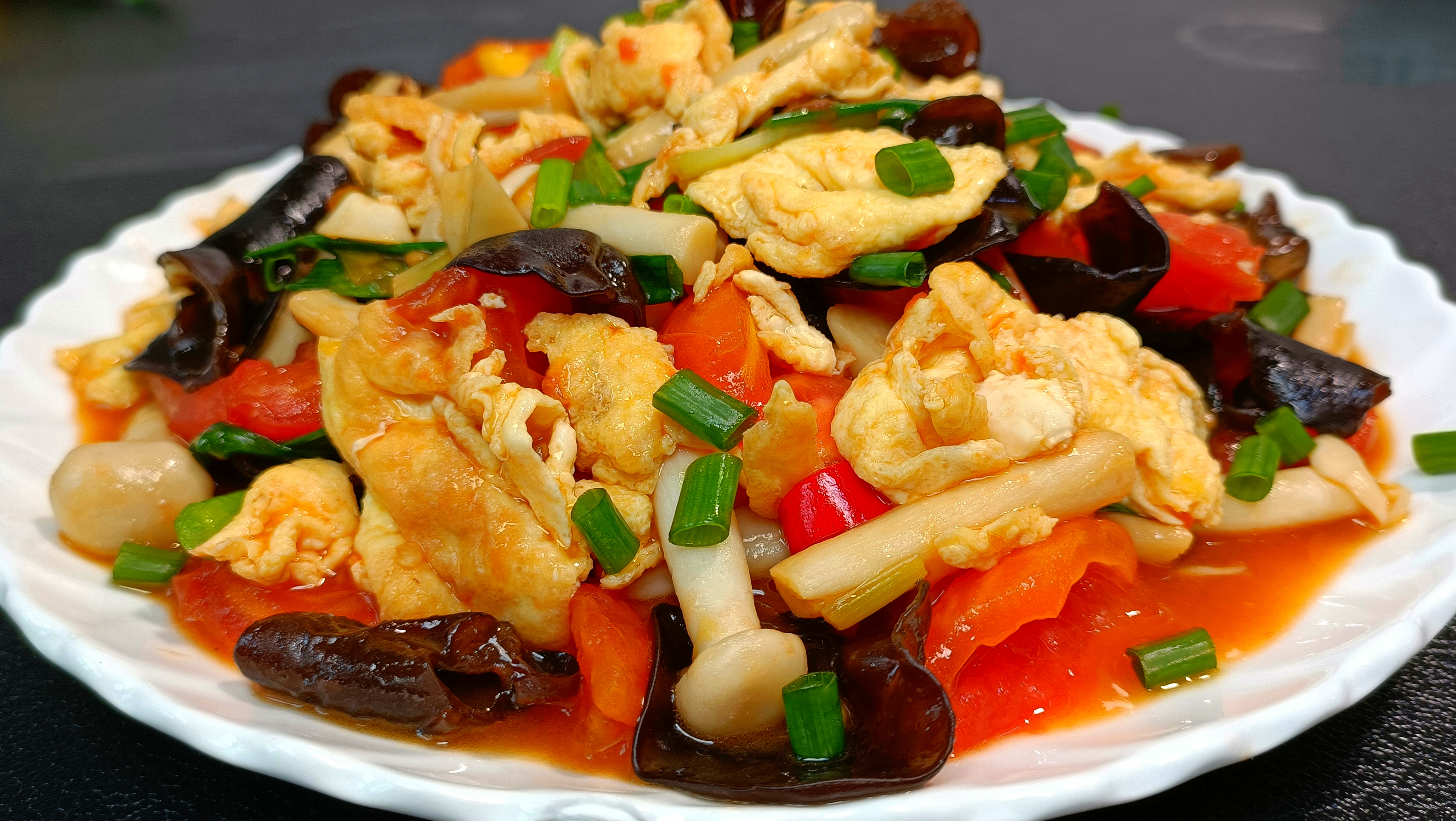 5块钱的成本,大厨教你做道农家素小炒,简单美味,拿肉都不换_哔哩哔哩