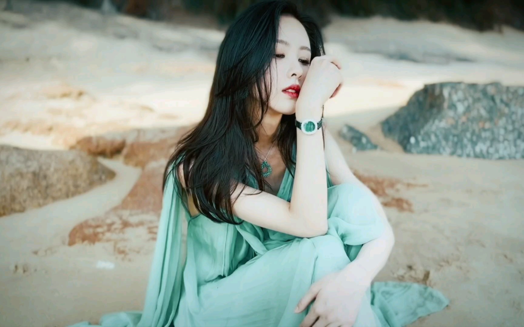 【陈都灵】在海边,公主的裙摆