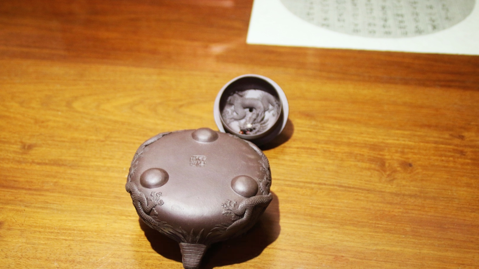 紫砂堆龙第一人龙神朱亮大师作品.