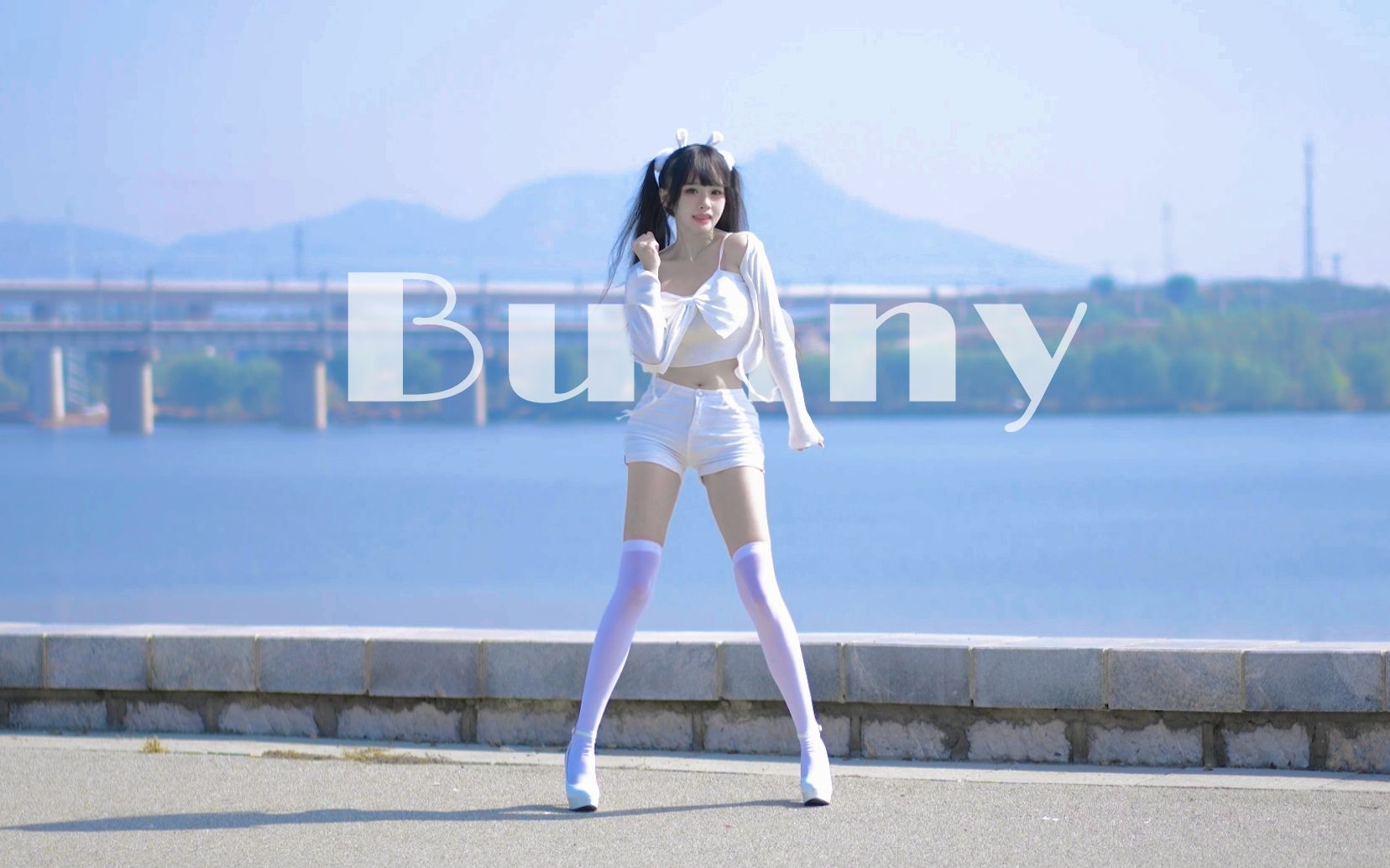 [图]超元气甜妹(｢･ω･)｢☀|十厘米高跟回归~阳光电动小马达《Bunny》【萌叔】