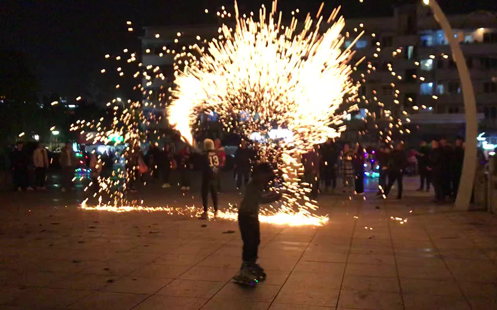 【新春祝福|烟花】二零一八,为了你,而祈祷,而祝福,而感动哔哩哔哩bilibili