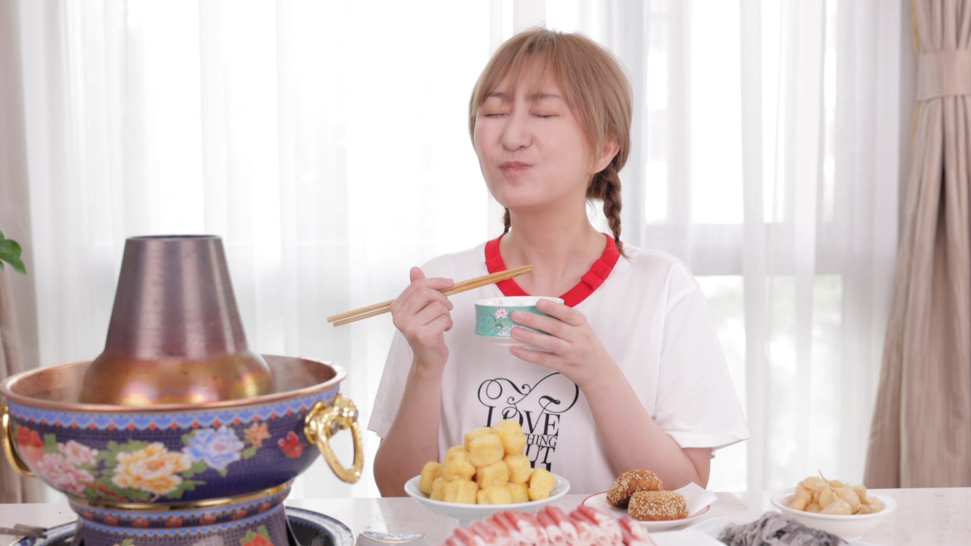 6月29日晚18点-20点,上美团搜"绵羊料理",我在直播间边吃火锅边等你