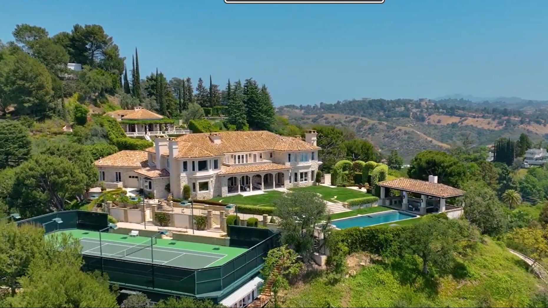 美国加州洛杉矶贝莱尔3690万美元地中海风格顶级别墅豪宅,网球场泳池