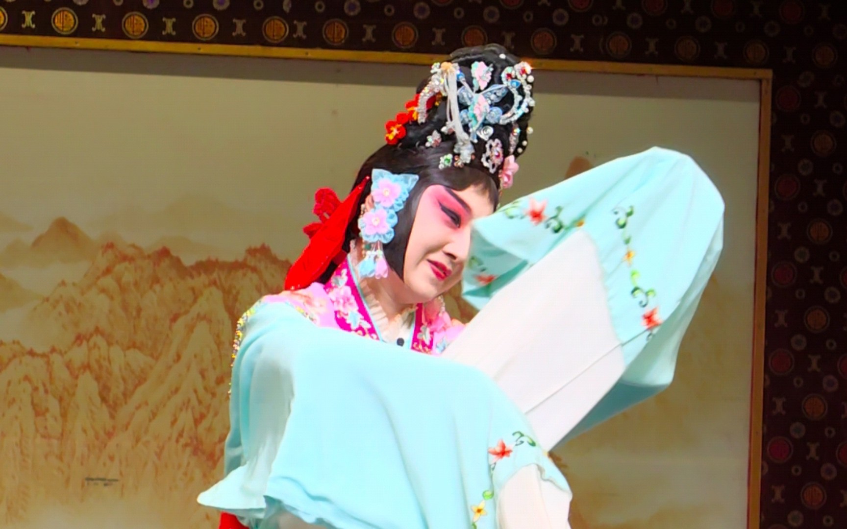 【杨扬】京剧红娘返场《霍小玉》"叫声侍婢开妆奁"