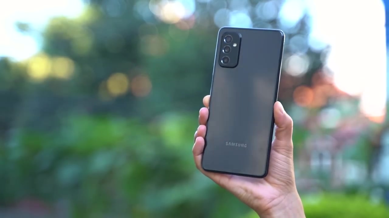 samsung galaxy m52 5g long- term review! 2300