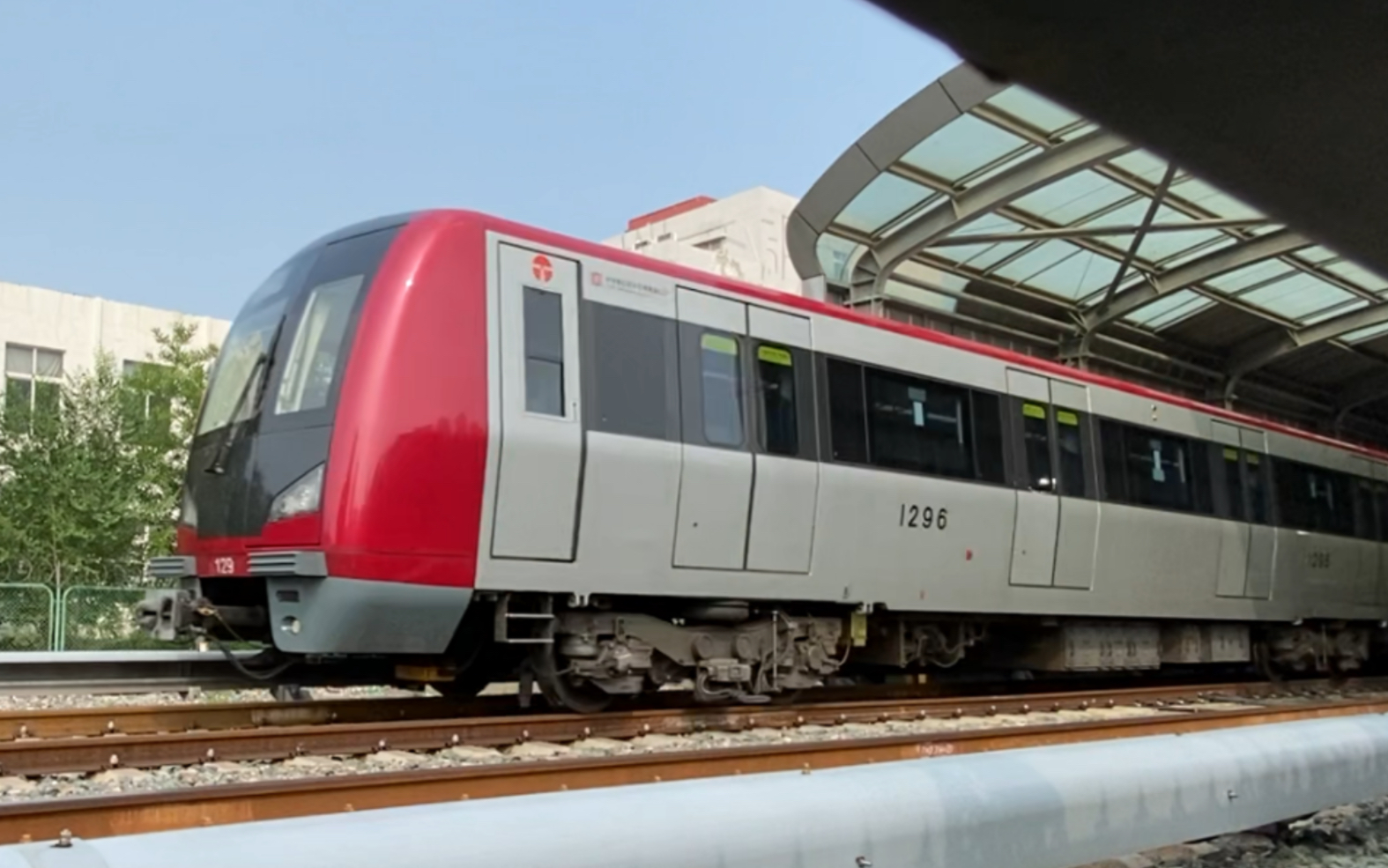 天津地铁一号线列车图片