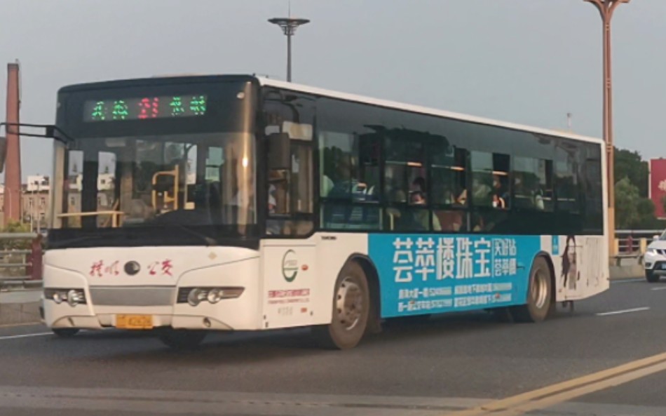 抓拍抚顺公交zk6120hng1宇通鹰眼城市客车