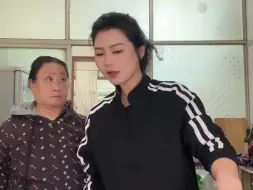 Download Video: 婆婆：妈呀，娶了个江湖混子，惹不起真的惹不起……