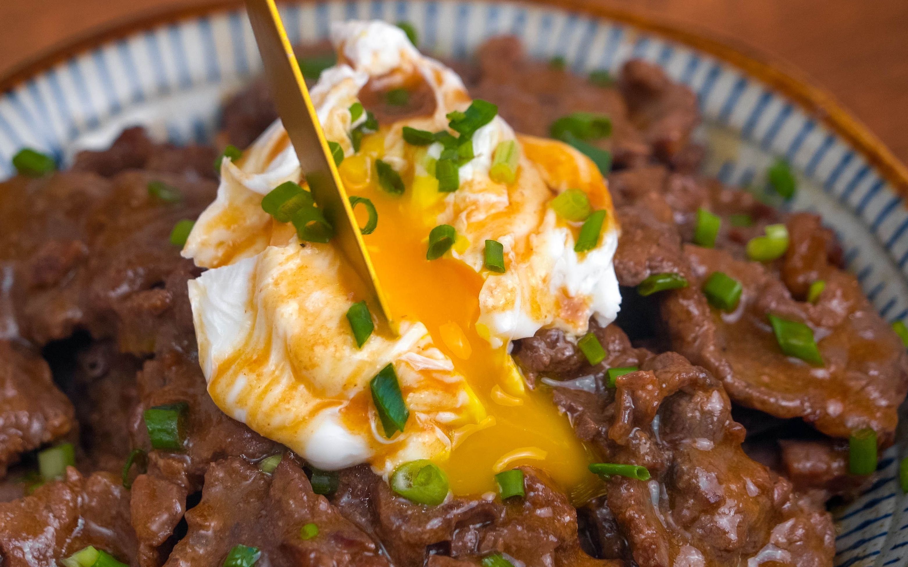 鲜嫩多汁的窝蛋牛肉饭完爆肥牛饭太上瘾了