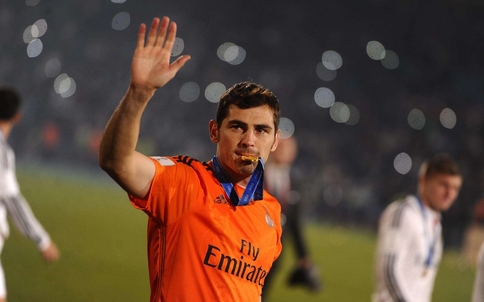 【天下足球】到达梦想终点 圣卡西正式退役