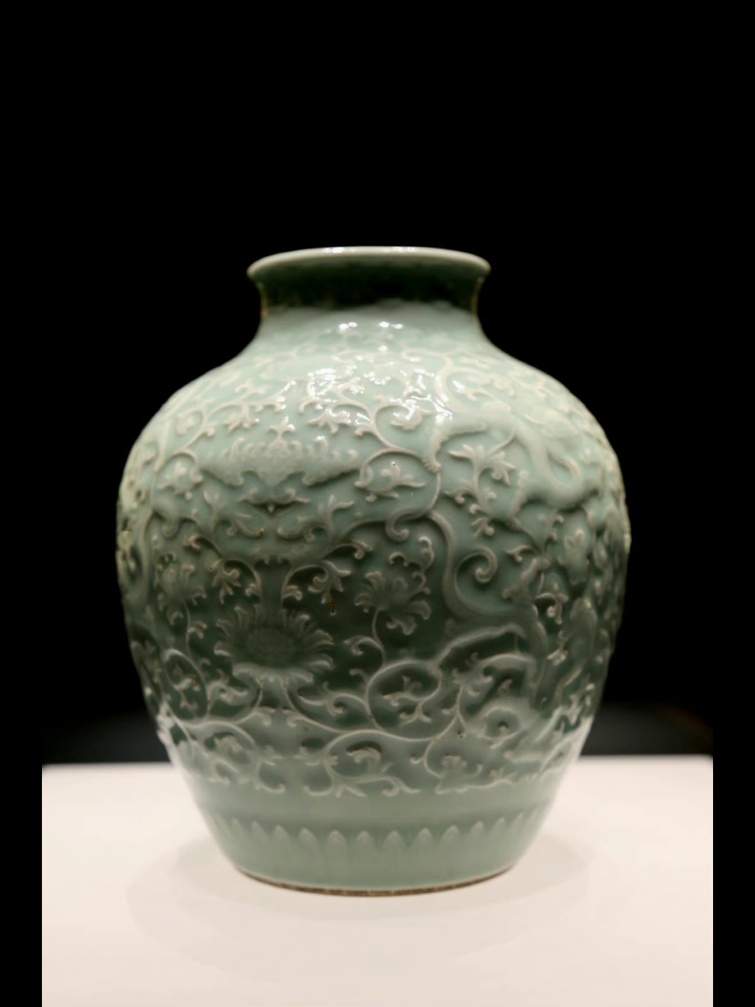 活动  乾隆 冬青釉