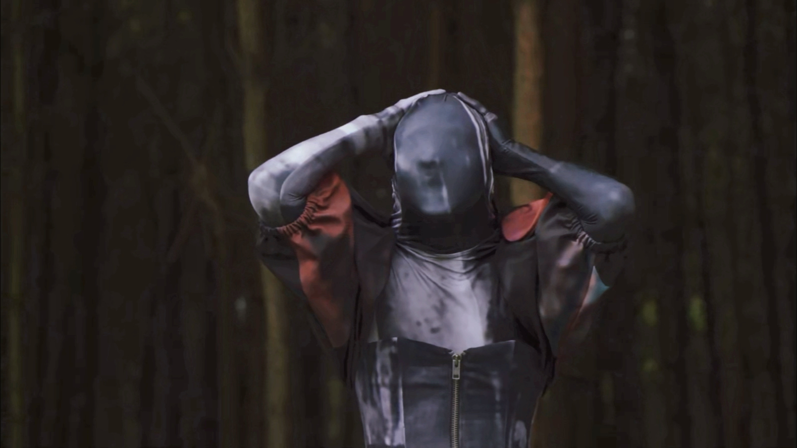 那些懦弱的逃避,后来都变成了无法救赎的遗憾