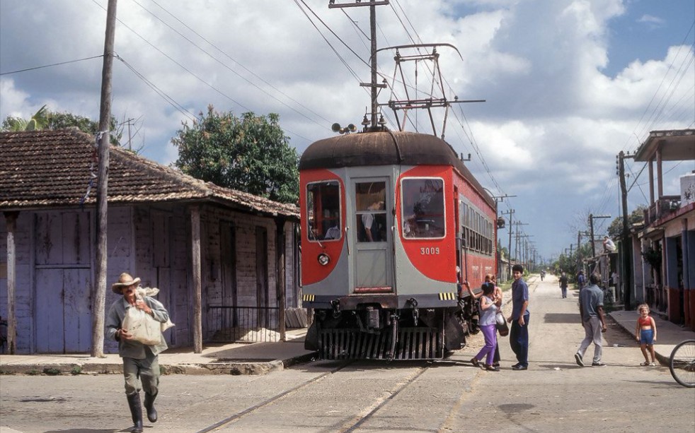 火车迷旅行团在古巴体验1920年的古董电车•hershey电气化铁路是