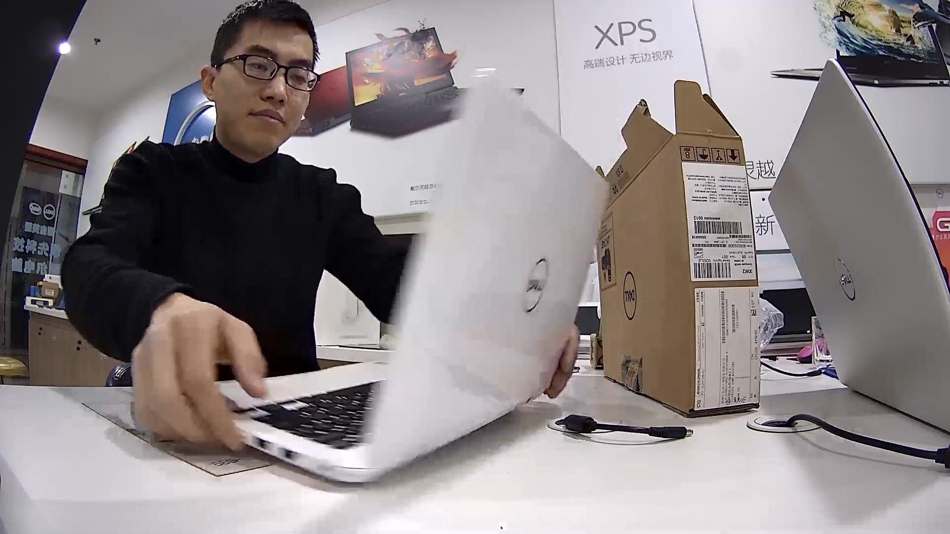 青蛙v视20戴尔3168灵越11mfdell魔方触屏笔记本开箱评测