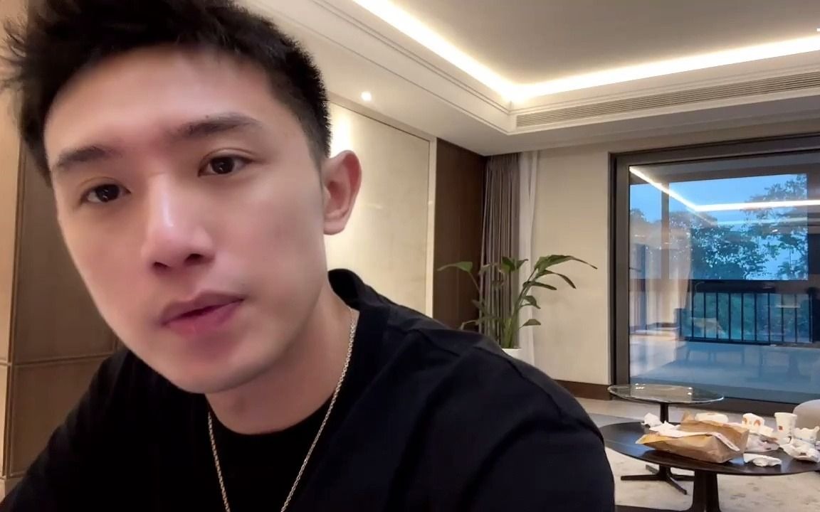 td丶正直博_2023-06-15 19时12分南京快乐的一天