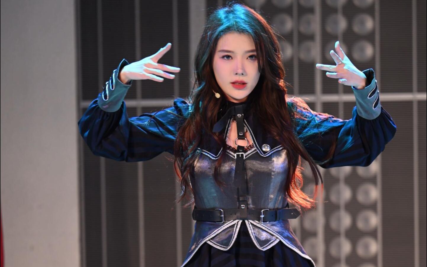 【张怀瑾】230415【snh48】teamnii羽化成蝶公演【迷宫】focus【4k60p