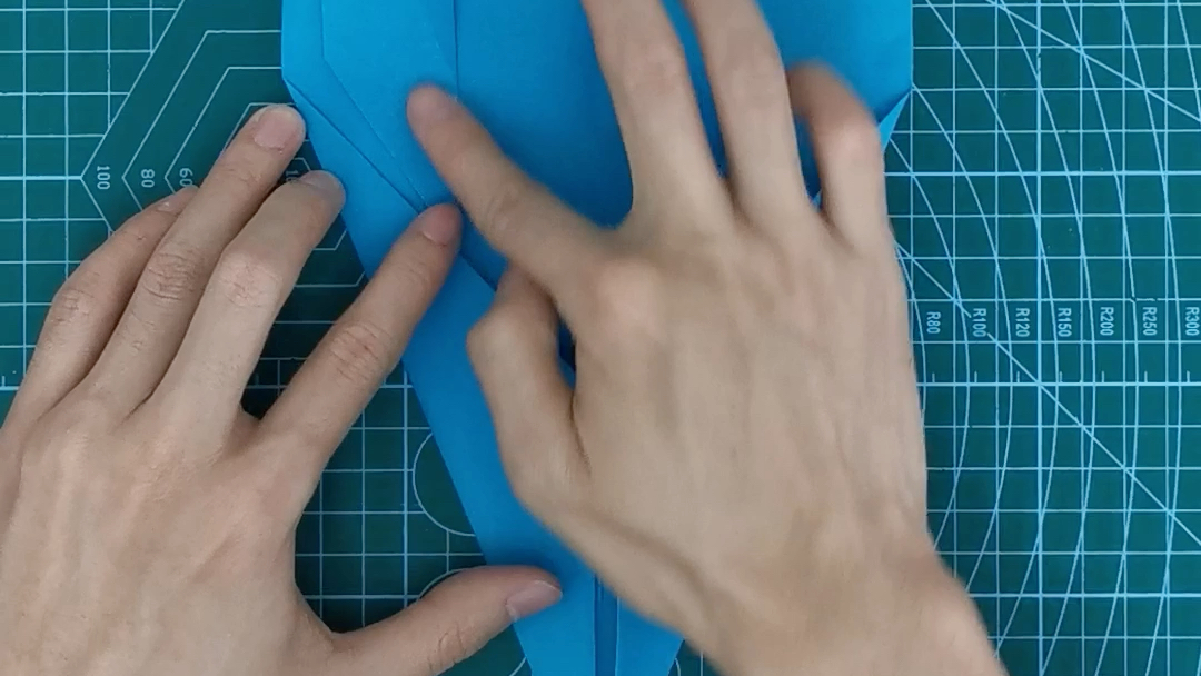 十秒学会折纸飞机【孤勇者纸飞机】#折纸教程