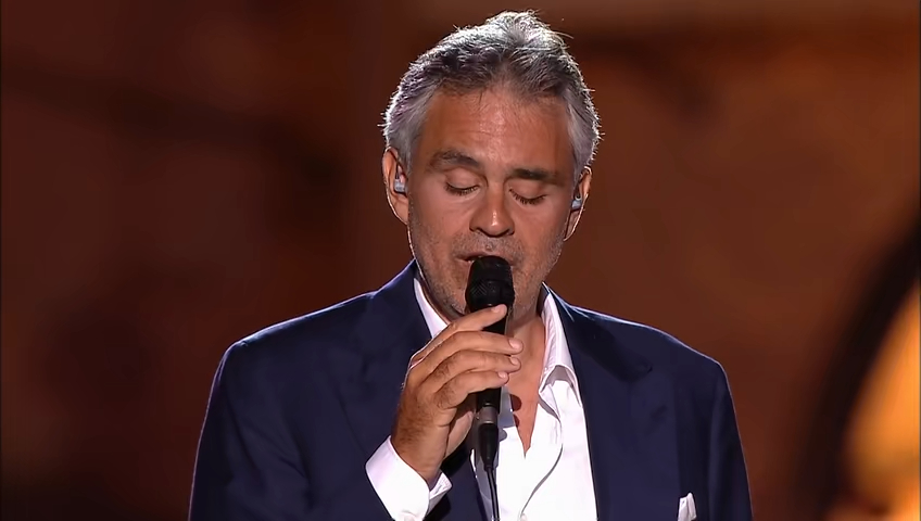 歌唱家安德烈·波切利 andrea bocelli《champagne》 480p(标清)