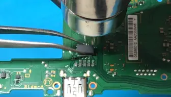 两台废品ds Lite合成一台良品 任天堂ds Lite完全拆解 羊羹爸爸 哔哩哔哩 Bilibili