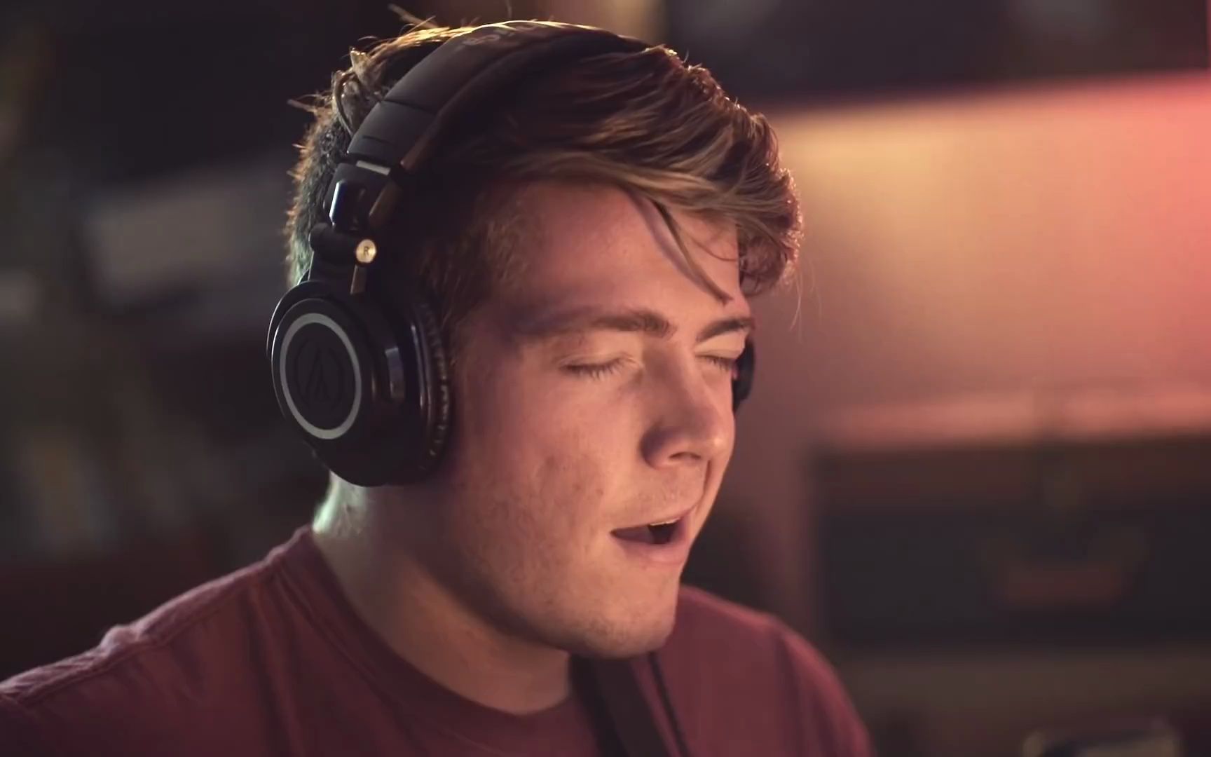 磁性男声翻唱thunder and lightning《passenger》一首很美的歌曲