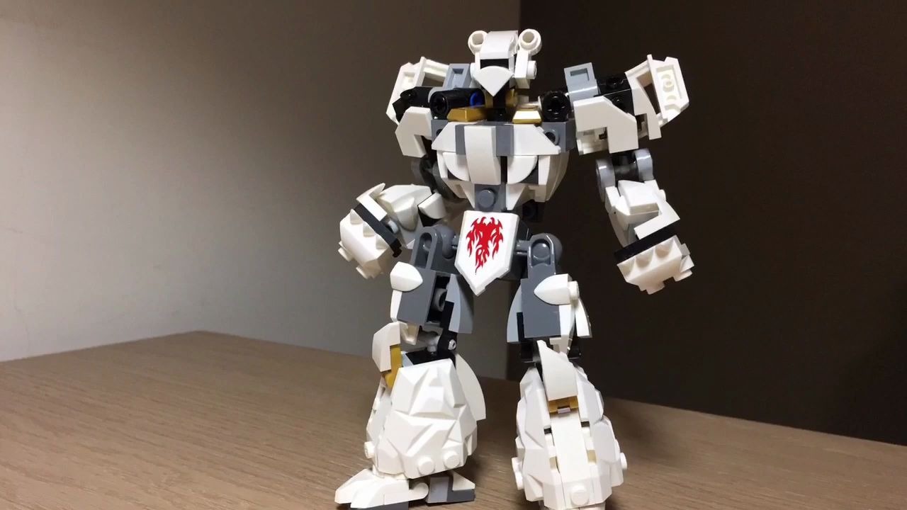 【砌砖小哥】moc教程 - 白色战斗机甲