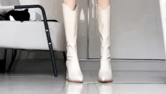 把我推给找白靴子的姐妹
