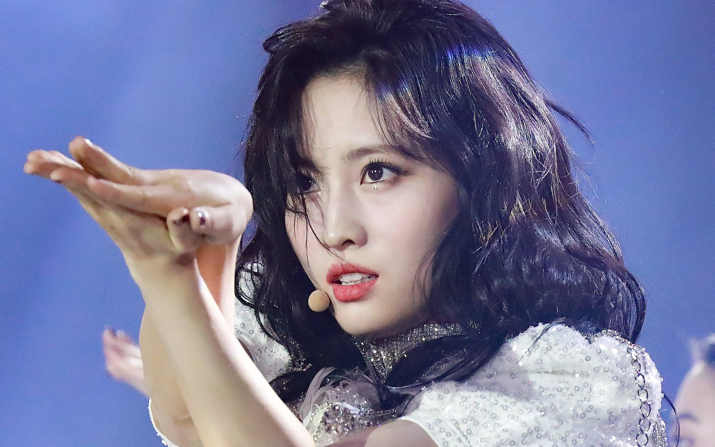 2019 yes or yes   dance the night away